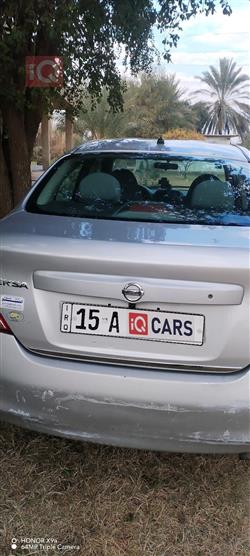 نيسان فيرسا